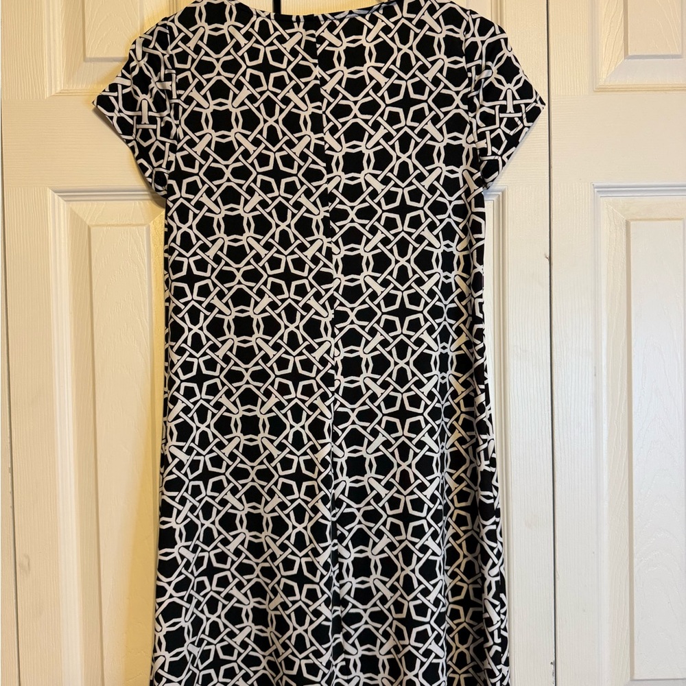 MSK Black and‎ Gray A-line Mini Dress Casual Crew Neck - Picture 2 of 4